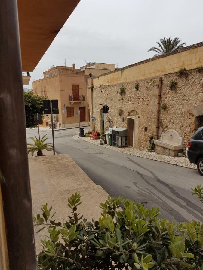 Appartamento Urban Custonaci Buitenkant foto